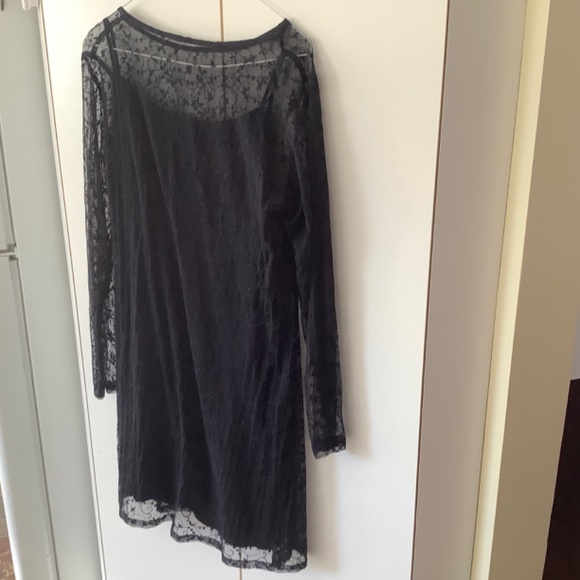 Beautiful lacy black dress by Pudding Shop - Picture 2 of 4